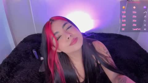 steph online show from 11/21/25, 12:10
