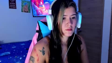 Snapshot of stephany_uwu chatting on 02/02/25, 11:42 Stephany independient model online show from 02/02/25, 11:42