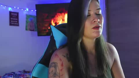 Snapshot of stephany_uwu chatting on 02/22/25, 05:44 Stephany independient model online show from 02/22/25, 05:44