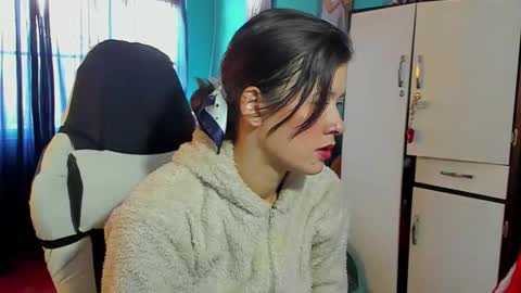 Snapshot of stephany_uwu chatting on 06/03/26, 01:36 Stephany independient model online show from 06/03/26, 01:36