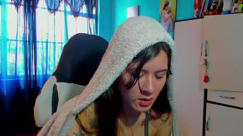 Snapshot of stephany_uwu chatting on 06/12/26, 01:32 Stephany independient model online show from 06/12/26, 01:32