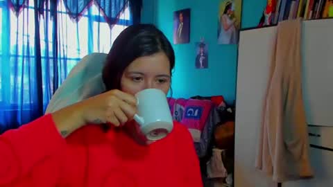 Snapshot of stephany_uwu chatting on 06/16/26, 01:14 Stephany independient model online show from 06/16/26, 01:14
