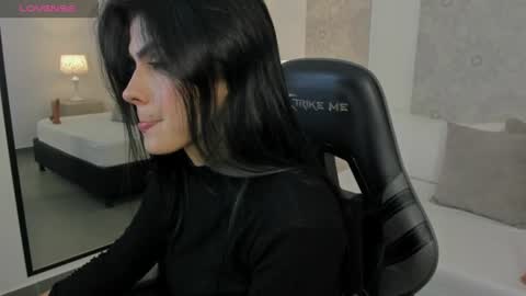 S T E P H A N Y A online show from 06/24/26, 07:13