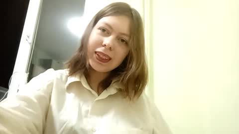 Jessica online show from 12/18/25, 02:45