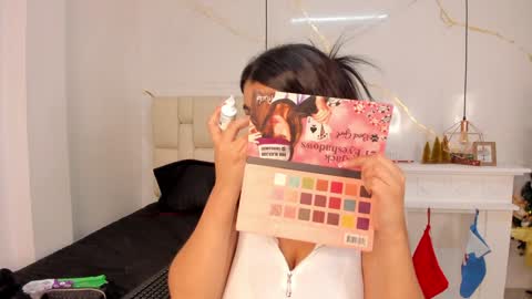 Stefanny online show from 01/07/25, 10:19