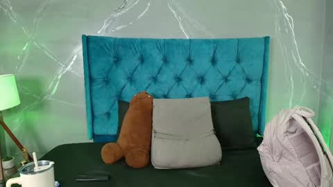 Snapshot of stephanysc chatting on 03/22/26, 01:20 Stefanny online show from 03/22/26, 01:20