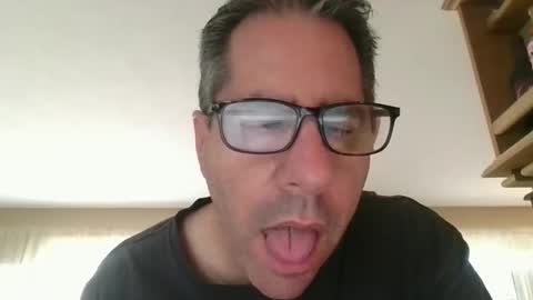 stephenhal9 online show from 10/23/25, 03:44