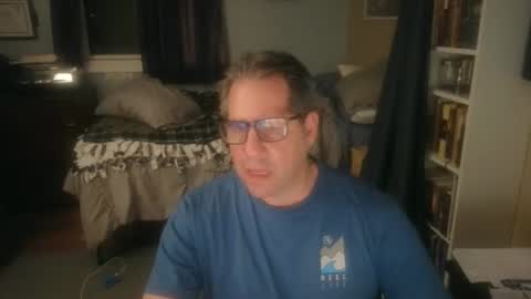 stephenhal9 online show from 04/29/26, 03:43