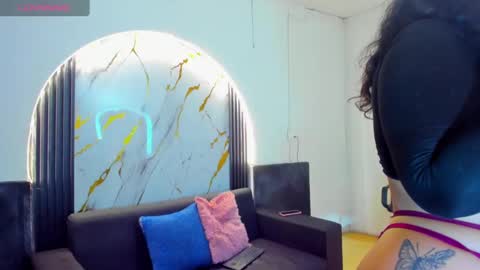 stephy_anzel online show from 11/07/25, 08:42