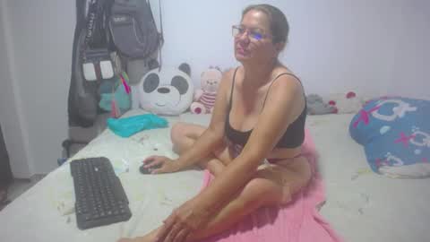 Angie mature online show from 03/08/25, 07:20