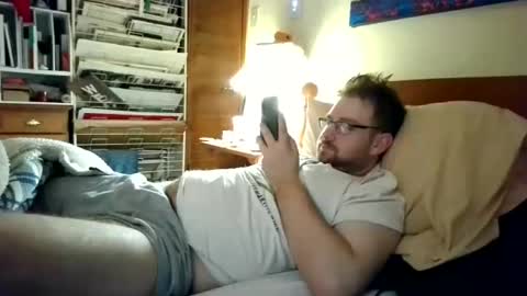 Snapshot of sterben13v chatting on 06/16/26, 02:58 Ian23602 online show from 06/16/26, 02:58