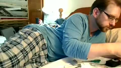 Snapshot of sterben13v chatting on 07/05/26, 01:23 Ian23602 online show from 07/05/26, 01:23