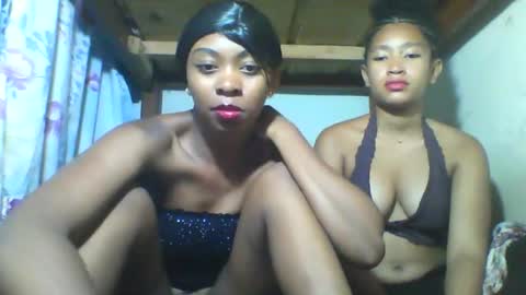 Snapshot of sterina0102 chatting on 12/05/25, 07:54 sterina0102 online show from 12/05/25, 07:54
