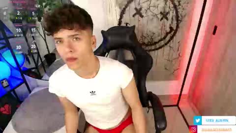 Snapshot of stev_austin_ chatting on 02/14/26, 10:28 Stev austin online show from 02/14/26, 10:28