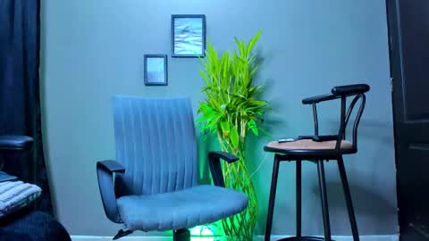 Snapshot of stev_velez chatting on 11/06/25, 10:38 Steve online show from 11/06/25, 10:38