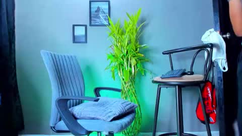 Snapshot of stev_velez chatting on 01/11/26, 06:13 Steve online show from 01/11/26, 06:13