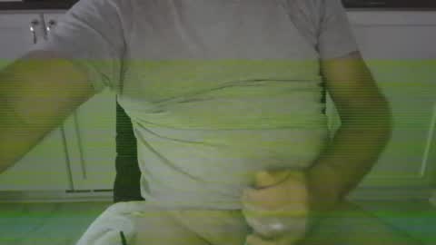 Snapshot of steve093066 chatting on 01/11/26, 02:11 Steve online show from 01/11/26, 02:11