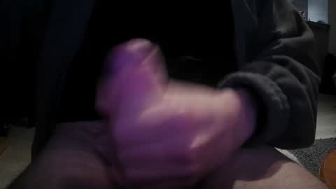 Snapshot of steve9925 chatting on 02/12/25, 06:51 steve9925 online show from 02/12/25, 06:51