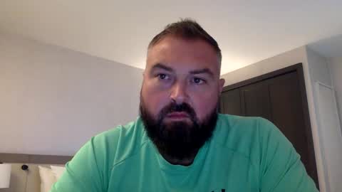 Snapshot of steve__1980 chatting on 09/27/25, 10:48 steve__1980 online show from 09/27/25, 10:48