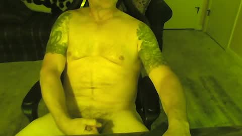 Snapshot of stevebackmore chatting on 07/31/26, 01:16 stevebackmore online show from 07/31/26, 01:16