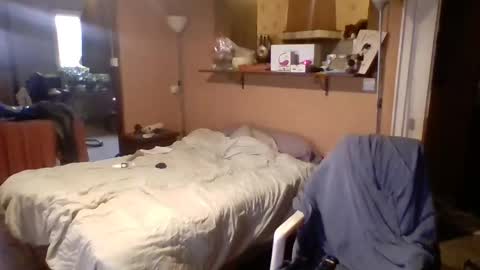 stevefromfrance online show from 12/17/24, 01:38