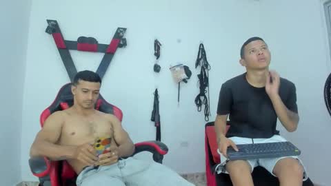 Snapshot of steven19_latinboy chatting on 11/18/25, 11:03 Steven online show from 11/18/25, 11:03