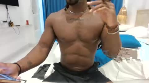 Snapshot of stevenbr359 chatting on 10/14/25, 12:00 stevenbr359 online show from 10/14/25, 12:00