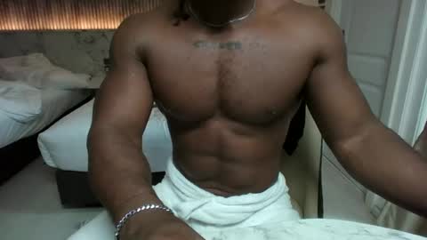 Snapshot of stevenbr359 chatting on 11/07/25, 12:32 stevenbr359 online show from 11/07/25, 12:32