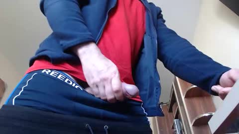 Snapshot of stevenbradley2017 chatting on 03/18/26, 09:45 Steven online show from 03/18/26, 09:45