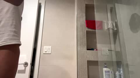 Snapshot of stevengotbig96 chatting on 09/25/25, 11:14 stevengotbig96 online show from 09/25/25, 11:14