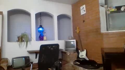 Snapshot of stevenson988 chatting on 10/03/25, 01:57 stevenson988 online show from 10/03/25, 01:57