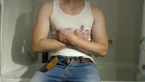 Snapshot of steveo_85 chatting on 12/20/25, 01:29 white beef online show from 12/20/25, 01:29