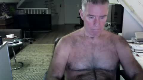 stevetwo online show from 12/16/24, 10:34