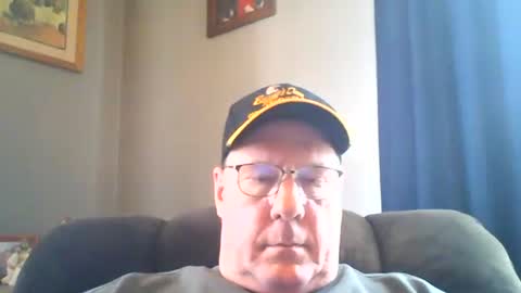 Snapshot of stew1014 chatting on 02/28/26, 08:54 bobby online show from 02/28/26, 08:54
