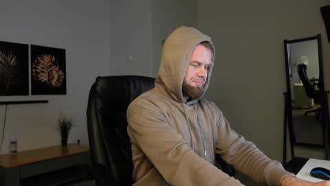 Stewart Barnz online show from 12/20/25, 08:43