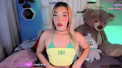 Snapshot of steyseequeen chatting on 05/17/26, 07:39 Steisee Reyes online show from 05/17/26, 07:39