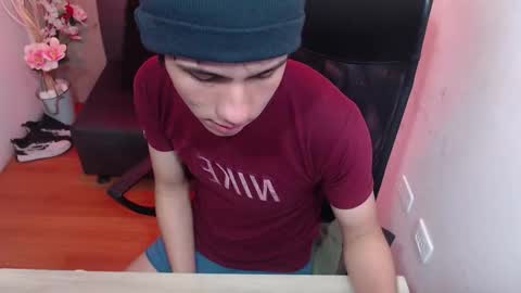 Stich online show from 02/09/26, 01:59