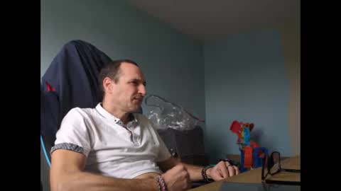 stickolive1 online show from 10/16/25, 02:18