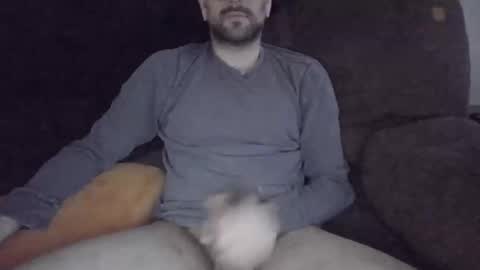 stickywhiteslime online show from 11/30/25, 08:13