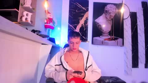 Stiven  brendan online show from 12/16/24, 01:10