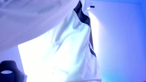 Stiven  brendan online show from 10/25/25, 05:37