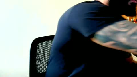 stiven253958 online show from 04/25/26, 05:10