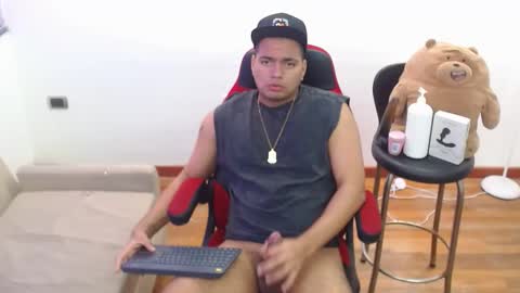 friends online show from 12/13/24, 01:01