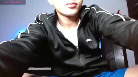 Snapshot of stivent777 chatting on 03/10/25, 11:38 stiven tellez online show from 03/10/25, 11:38