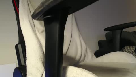 Snapshot of stivglatpik chatting on 09/15/25, 07:03 stivglatpik online show from 09/15/25, 07:03