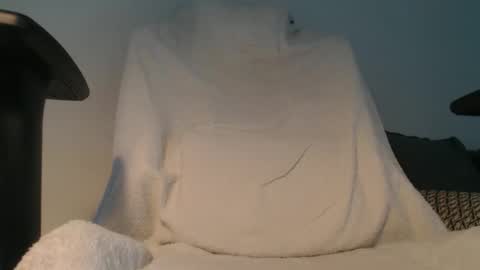 Snapshot of stivglatpik chatting on 02/28/26, 09:32 stivglatpik online show from 02/28/26, 09:32