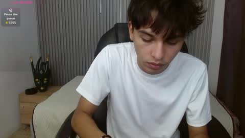 Snapshot of stiwentwink chatting on 03/31/26, 03:12 Stiwen online show from 03/31/26, 03:12