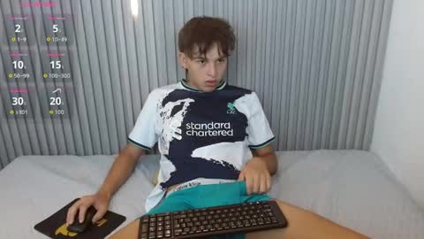 Snapshot of stiwentwink chatting on 04/24/26, 06:32 Stiwen online show from 04/24/26, 06:32