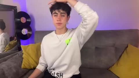 Stolas online show from 03/02/26, 11:22