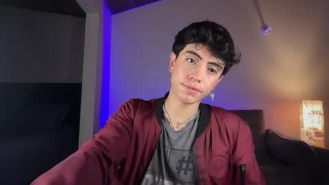 Stolas online show from 03/17/26, 12:26